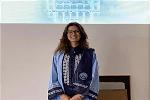 Modern Sahne Eğitemi Ceren Demirbaş
